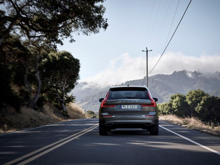  Volvo XC60 T6 Inscription 2017 года  (WW) (фото 60 из 72)